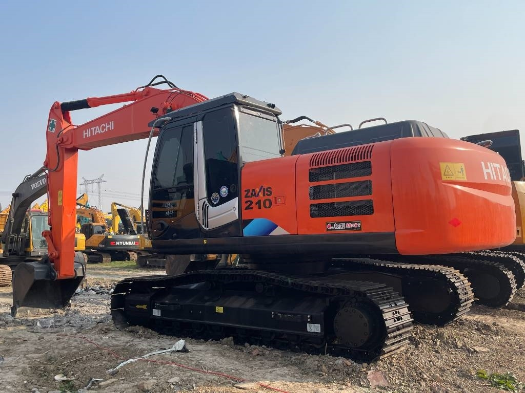 Hitachi ZX 210 - Vikšrinis ekskavatorius: foto 1 Hitachi ZX 210 - Vikšrinis ekskavatorius: foto 1