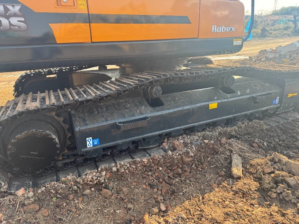 Hyundai HX 220 - Vikšrinis ekskavatorius: foto 4 Hyundai HX 220 - Vikšrinis ekskavatorius: foto 4