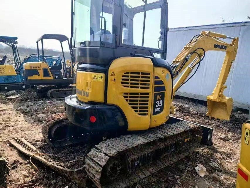 Komatsu PC 35 - Mini ekskavatorius: foto 5 Komatsu PC 35 - Mini ekskavatorius: foto 5