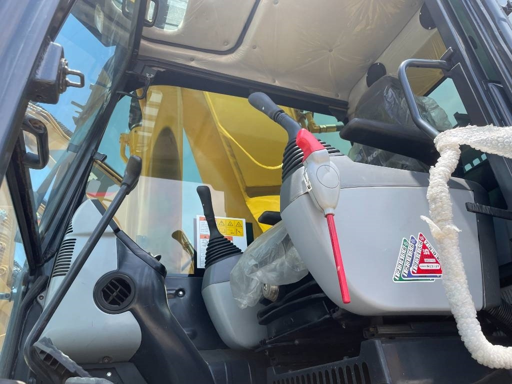 Komatsu PC 400 - Vikšrinis ekskavatorius: foto 4 Komatsu PC 400 - Vikšrinis ekskavatorius: foto 4