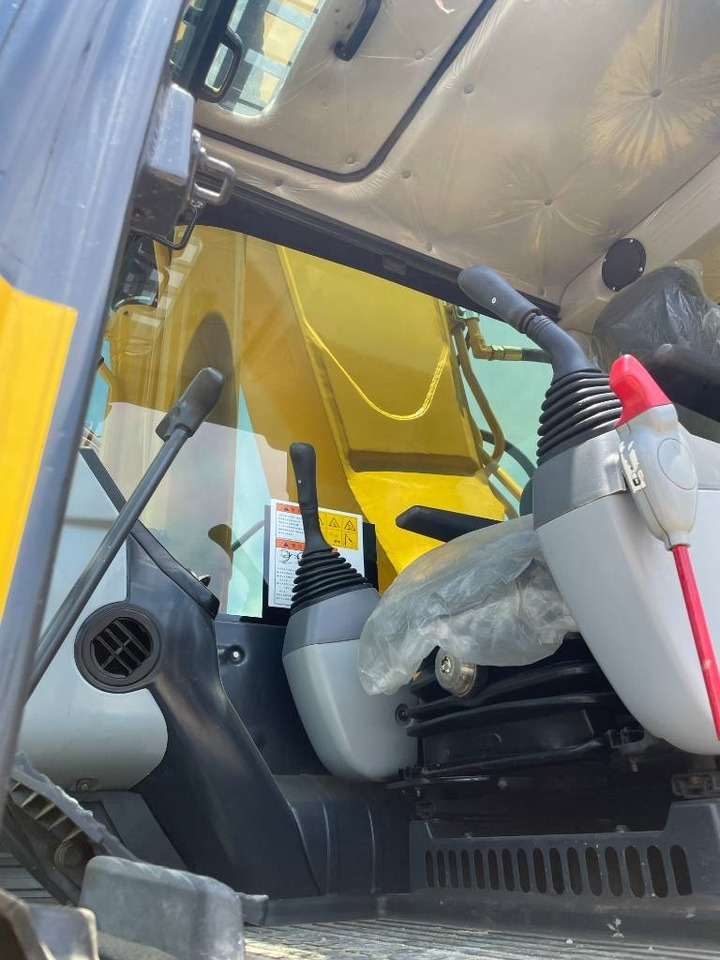 Komatsu PC 400 - Vikšrinis ekskavatorius: foto 5 Komatsu PC 400 - Vikšrinis ekskavatorius: foto 5