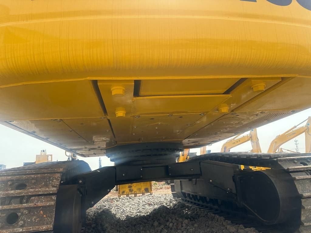 Komatsu PC 450 - Vikšrinis ekskavatorius: foto 4 Komatsu PC 450 - Vikšrinis ekskavatorius: foto 4