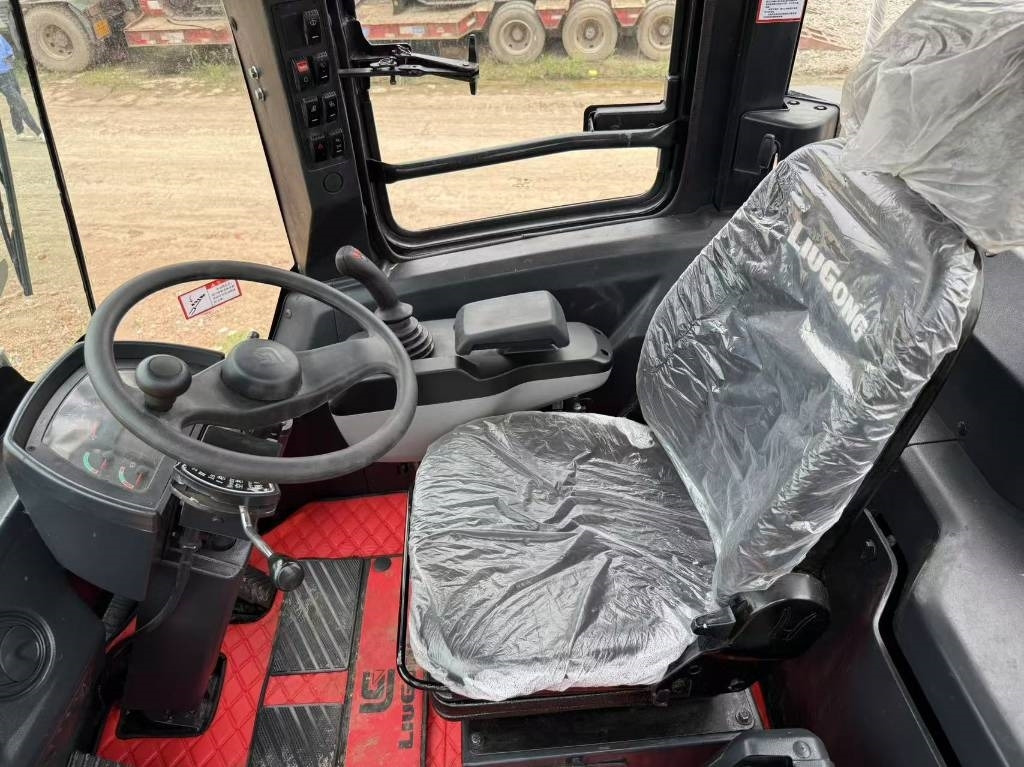 Liugong CLG 856 H - Ratinis krautuvas: foto 3 Liugong CLG 856 H - Ratinis krautuvas: foto 3