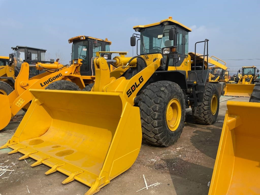 SDLG L 956 F - Ratinis krautuvas: foto 4 SDLG L 956 F - Ratinis krautuvas: foto 4