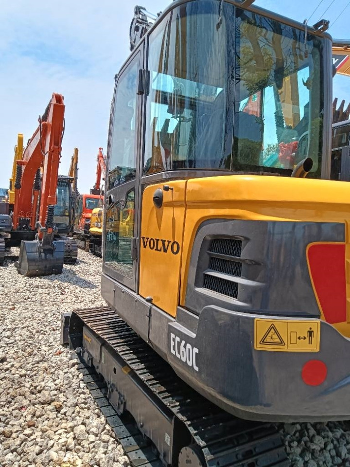 Volvo EC 60 - Vikšrinis ekskavatorius: foto 4 Volvo EC 60 - Vikšrinis ekskavatorius: foto 4