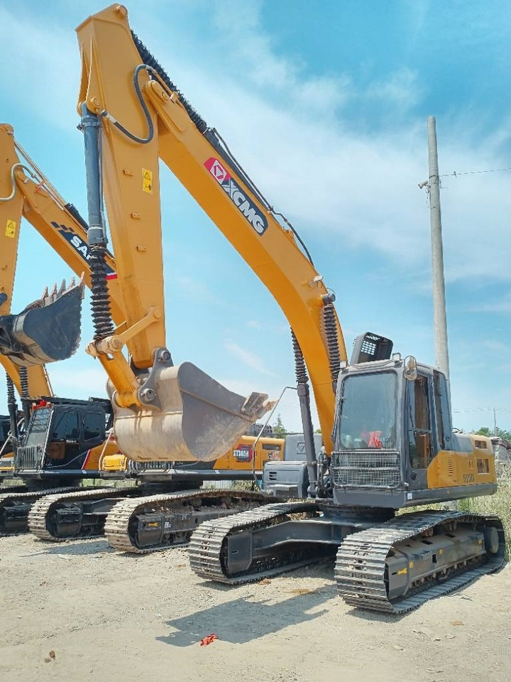 XCMG XE 215 DA - Vikšrinis ekskavatorius: foto 2 XCMG XE 215 DA - Vikšrinis ekskavatorius: foto 2