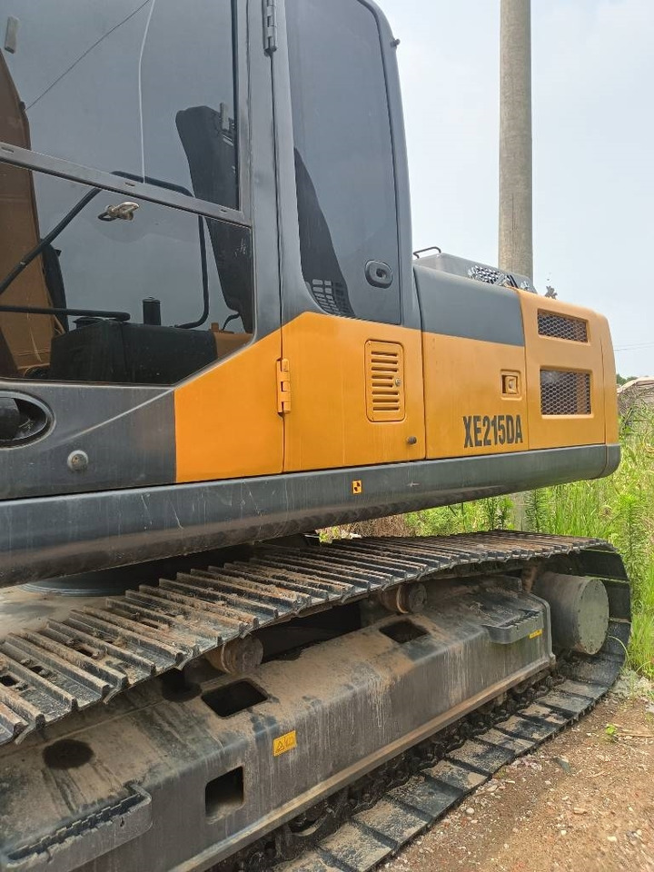 XCMG XE 215 DA - Vikšrinis ekskavatorius: foto 3 XCMG XE 215 DA - Vikšrinis ekskavatorius: foto 3