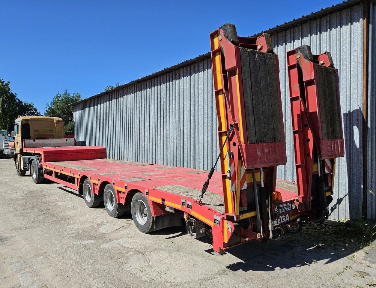 Mega Mega MNN 3 Axles - Lift Axle MNN 3 Axles - Lift Axle - Žemo profilio platforma puspriekabė: foto 2 Mega Mega MNN 3 Axles - Lift Axle MNN 3 Axles - Lift Axle - Žemo profilio platforma puspriekabė: foto 2