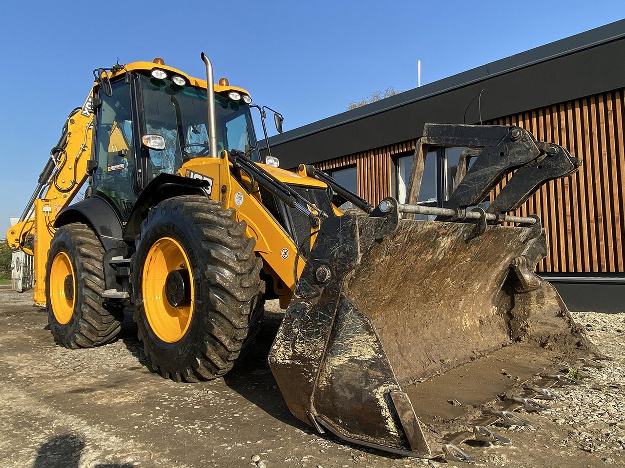 JCB 4CX ECO, Joystic, Traktobager - Ekskavatorius-krautuvas: foto 3 JCB 4CX ECO, Joystic, Traktobager - Ekskavatorius-krautuvas: foto 3