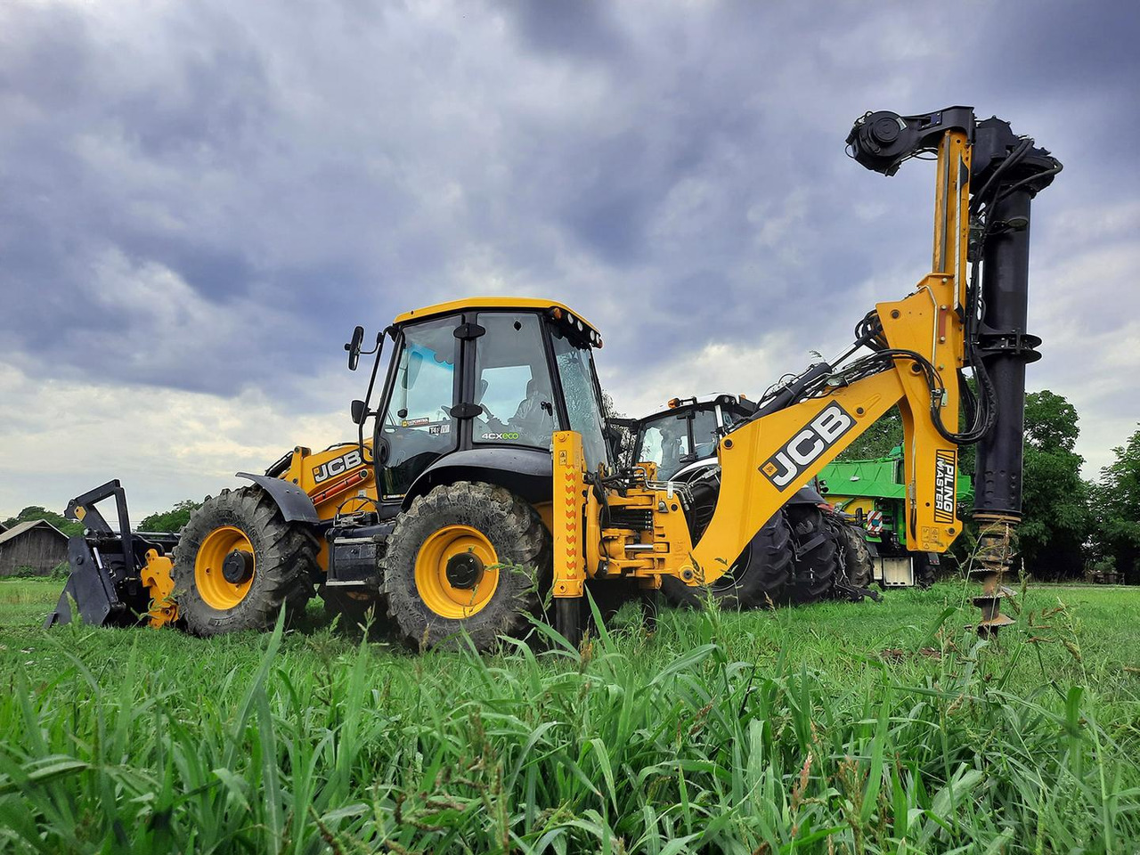 JCB 4CX, Vrtná súprava, Traktobager - Ekskavatorius-krautuvas: foto 2 JCB 4CX, Vrtná súprava, Traktobager - Ekskavatorius-krautuvas: foto 2