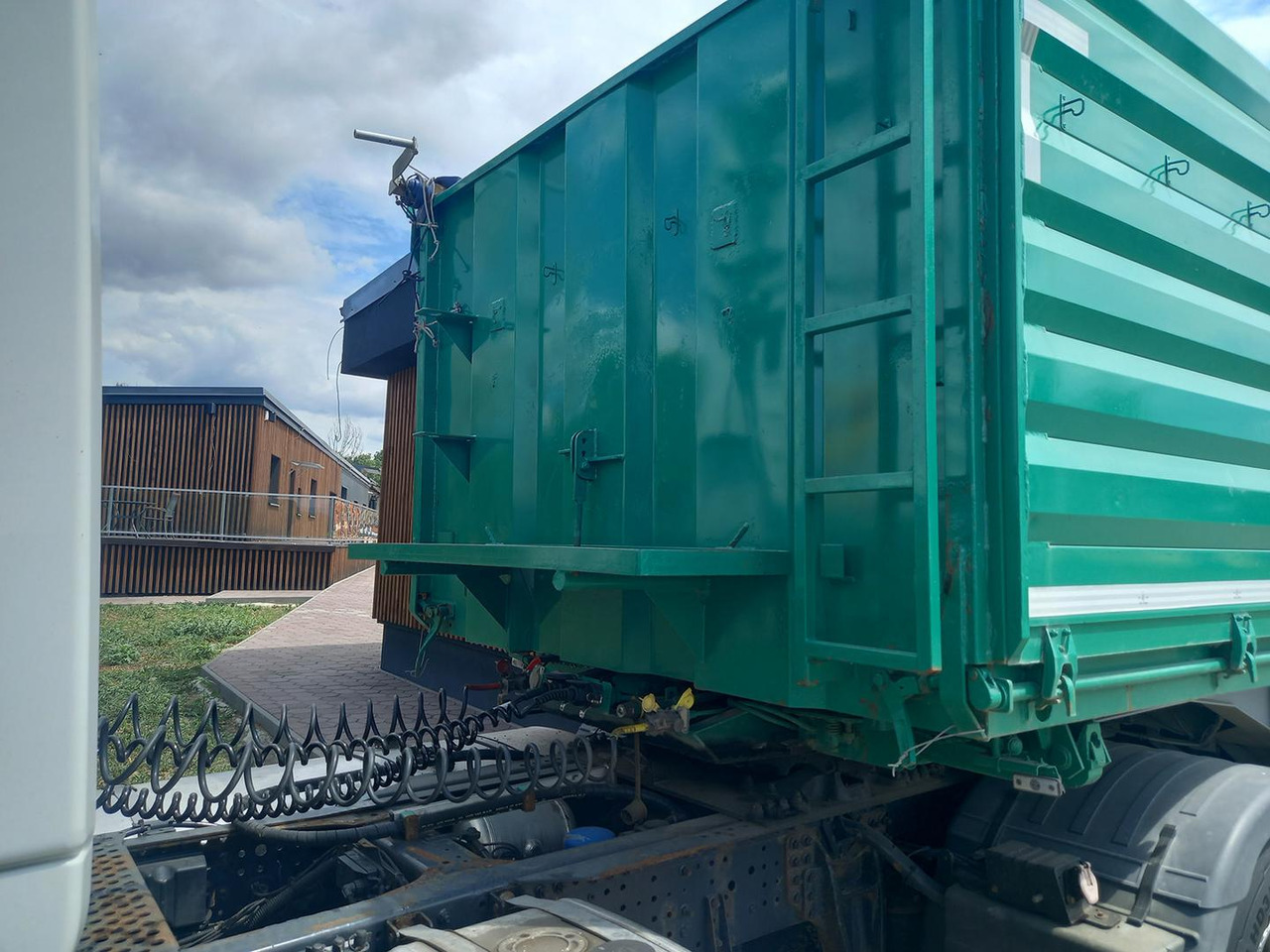 Schwarzmuller náves, náves, 3 stranný - Savivartis puspriekabė: foto 5 Schwarzmuller náves, náves, 3 stranný - Savivartis puspriekabė: foto 5