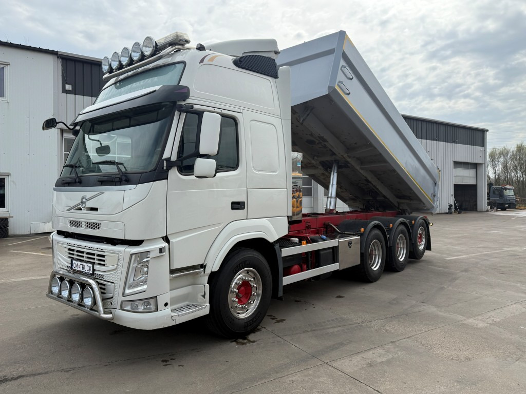 VOLVO FM 500, 2015, 8x4 tridem, S1 - Savivartis sunkvežimis: foto 3 VOLVO FM 500, 2015, 8x4 tridem, S1 - Savivartis sunkvežimis: foto 3