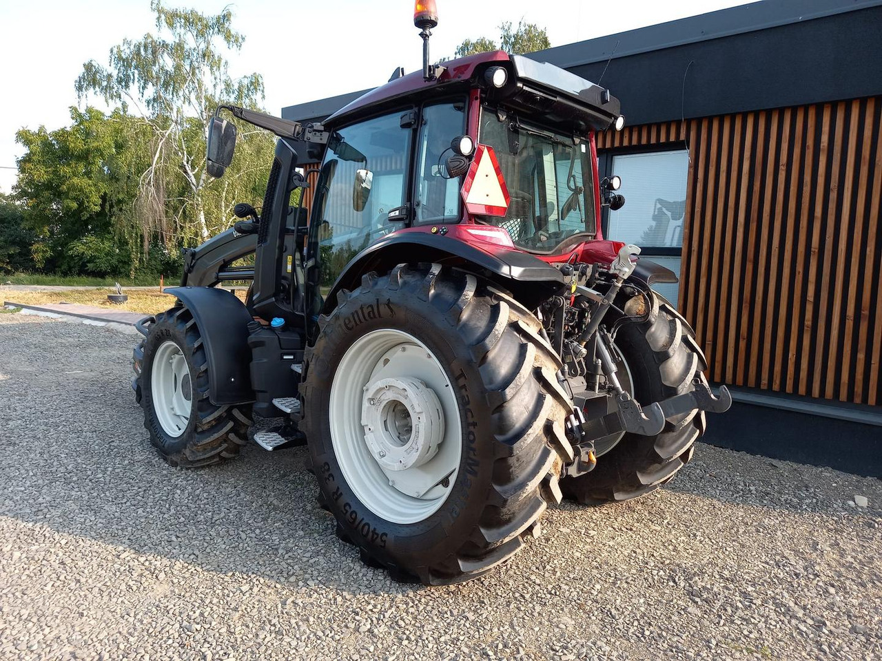Valtra G, Agco power MBTN - D5, 115 A - Traktorius: foto 5 Valtra G, Agco power MBTN - D5, 115 A - Traktorius: foto 5
