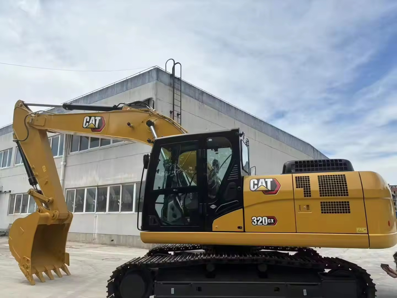 CATERPILLAR 320GX EXCAVATOR USED CAT EXCAVATOR 320GC 320 CRAWLER HYDRAULIC EXCAVATOR - Vikšrinis ekskavatorius: foto 1 CATERPILLAR 320GX EXCAVATOR USED CAT EXCAVATOR 320GC 320 CRAWLER HYDRAULIC EXCAVATOR - Vikšrinis ekskavatorius: foto 1