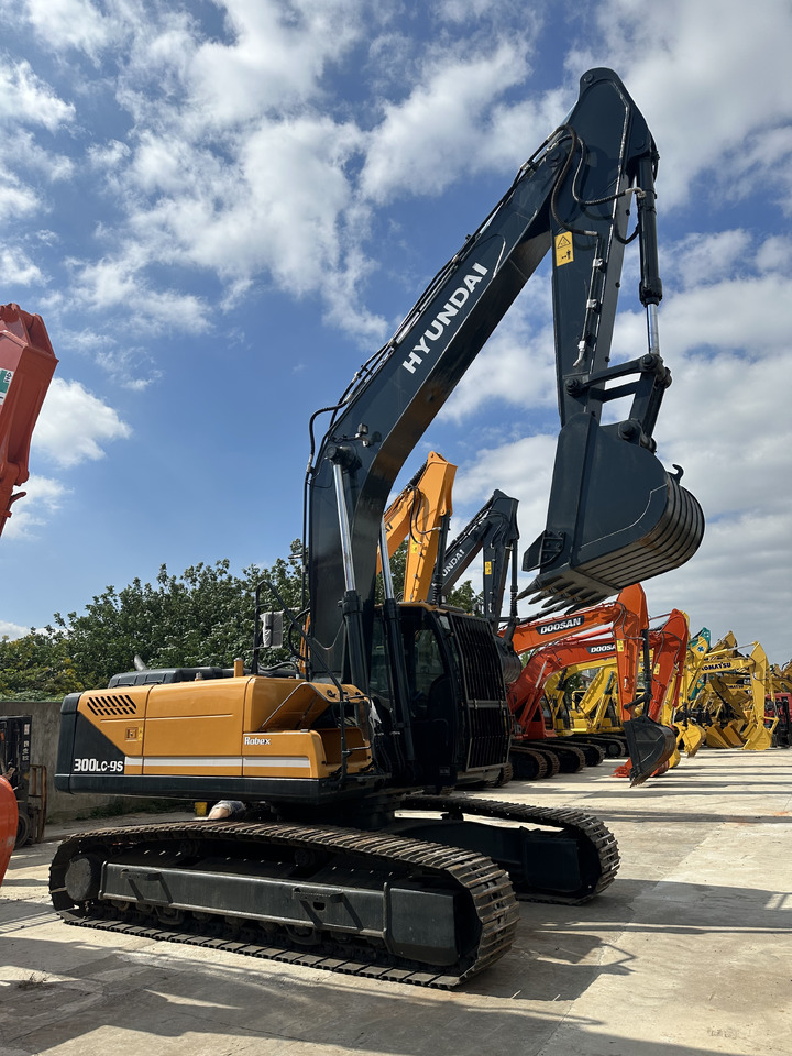 HYUNDAI R300LC-9S - Vikšrinis ekskavatorius: foto 5 HYUNDAI R300LC-9S - Vikšrinis ekskavatorius: foto 5