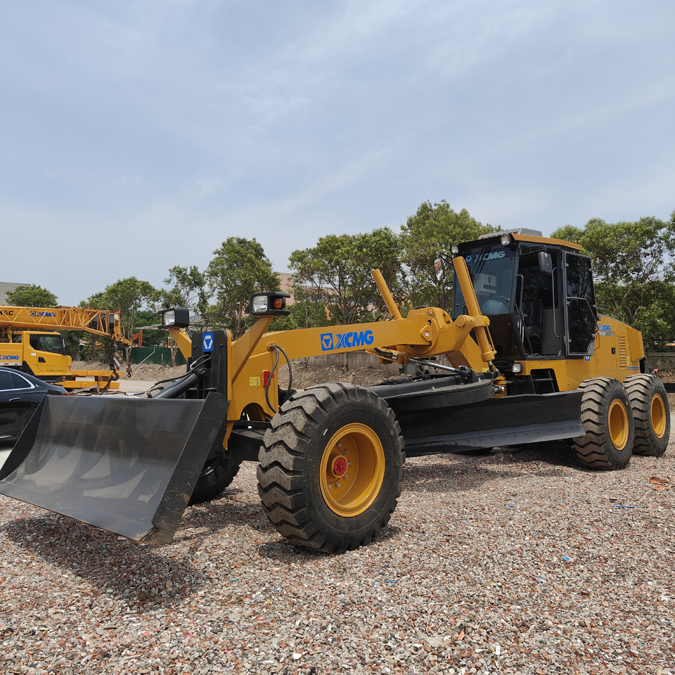 XCMG GR215 GR2153 Motor Grader with Blade - Greideris: foto 2 XCMG GR215 GR2153 Motor Grader with Blade - Greideris: foto 2