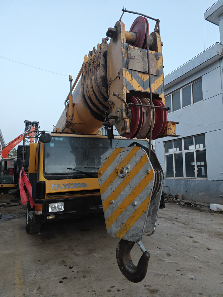 XCMG QY130K 130TON Truck crane - Autokranas: foto 4 XCMG QY130K 130TON Truck crane - Autokranas: foto 4