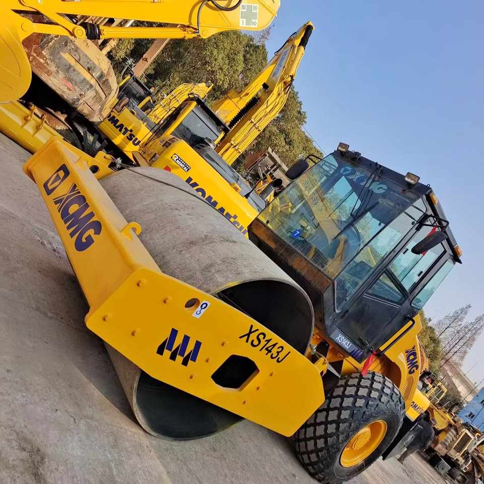 XCMG XS143J road roller - Kompaktorius: foto 3 XCMG XS143J road roller - Kompaktorius: foto 3