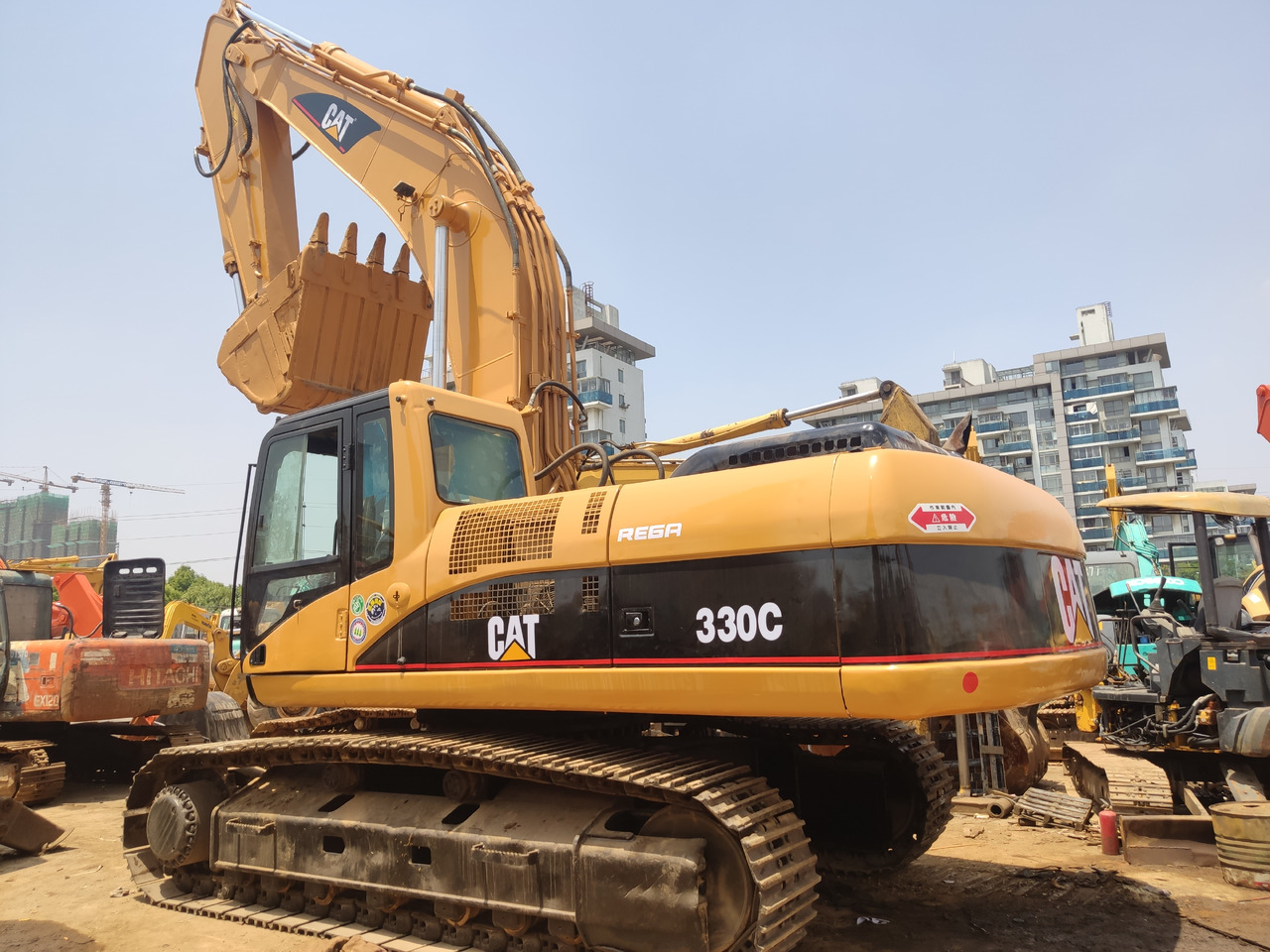 Caterpillar 330C - Vikšrinis ekskavatorius: foto 1 Caterpillar 330C - Vikšrinis ekskavatorius: foto 1