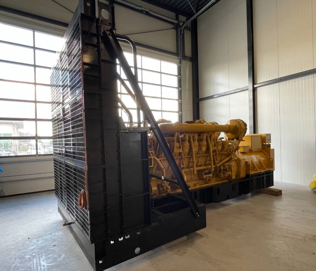 CAT 3516B - 2.250 kVA Generator - DPX-25084 - Elektrinis generatorius: foto 2 CAT 3516B - 2.250 kVA Generator - DPX-25084 - Elektrinis generatorius: foto 2