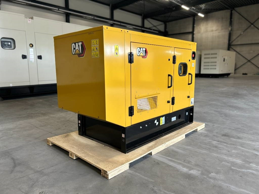 CAT DE13.5E3 - 13.5 kVA Generator - DPX-18001 - Elektrinis generatorius: foto 2 CAT DE13.5E3 - 13.5 kVA Generator - DPX-18001 - Elektrinis generatorius: foto 2