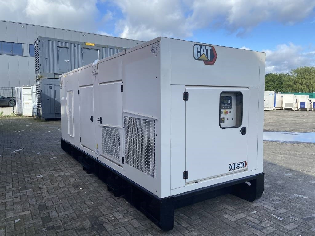 CAT XQP550 - Generator 550 kVA Stage V - DPX-18143 - Elektrinis generatorius: foto 2 CAT XQP550 - Generator 550 kVA Stage V - DPX-18143 - Elektrinis generatorius: foto 2