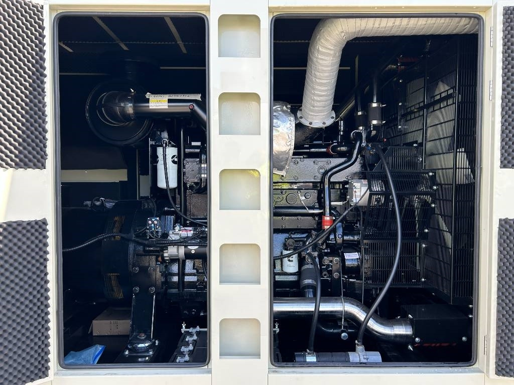 Cummins KTAA19-G6A - 700 kVA Generator - DPX-19848 - Elektrinis generatorius: foto 5 Cummins KTAA19-G6A - 700 kVA Generator - DPX-19848 - Elektrinis generatorius: foto 5