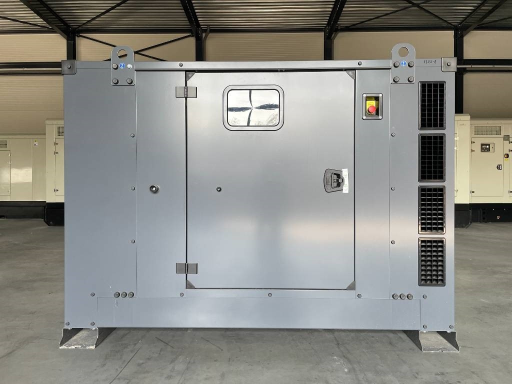 Iveco NEF45SM2 - 88 kVA Generator - DPX-17551 - Elektrinis generatorius: foto 1 Iveco NEF45SM2 - 88 kVA Generator - DPX-17551 - Elektrinis generatorius: foto 1