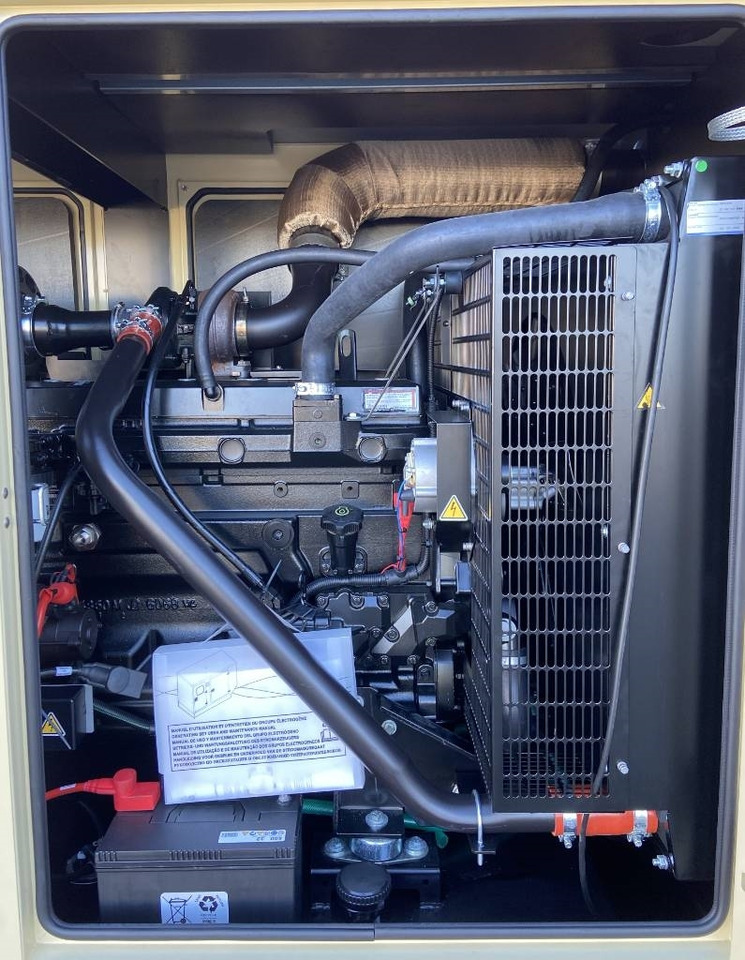 Sdmo J200 - 200 kVA Generator - DPX-17109 - Elektrinis generatorius: foto 5 Sdmo J200 - 200 kVA Generator - DPX-17109 - Elektrinis generatorius: foto 5
