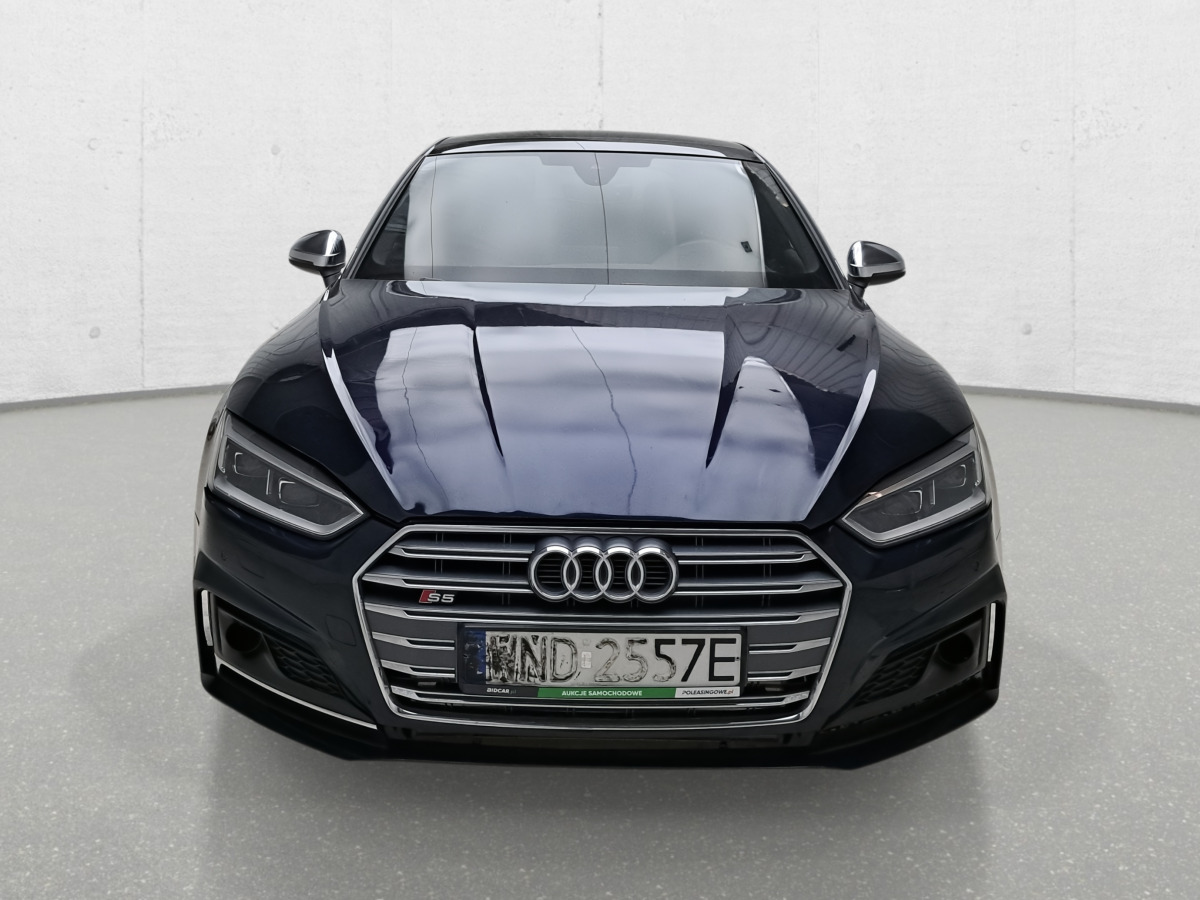 AUDI S5 LIFTBACK - Lengvasis automobilis: foto 3 AUDI S5 LIFTBACK - Lengvasis automobilis: foto 3