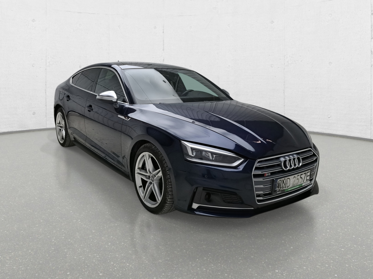 AUDI S5 LIFTBACK - Lengvasis automobilis: foto 1 AUDI S5 LIFTBACK - Lengvasis automobilis: foto 1