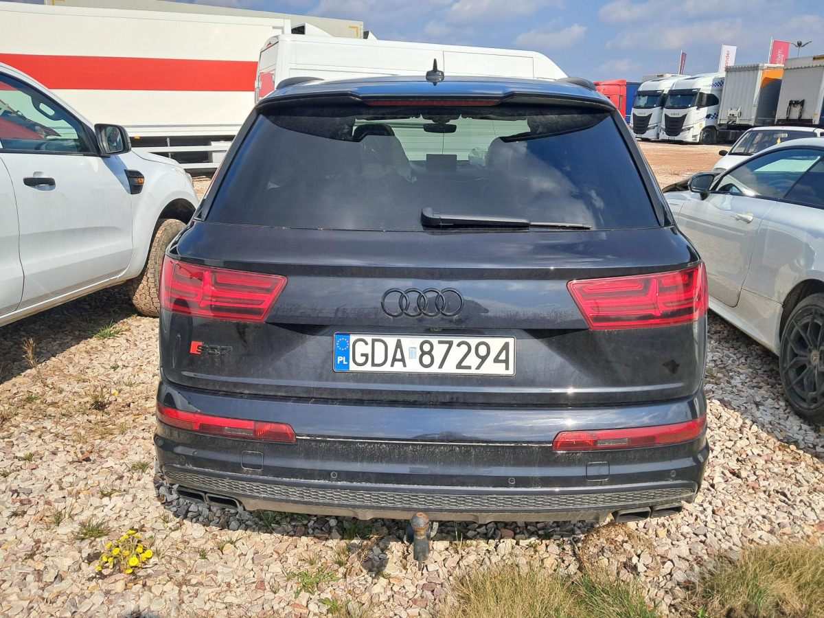 AUDI SQ7 SUV - Visureigis: foto 5 AUDI SQ7 SUV - Visureigis: foto 5