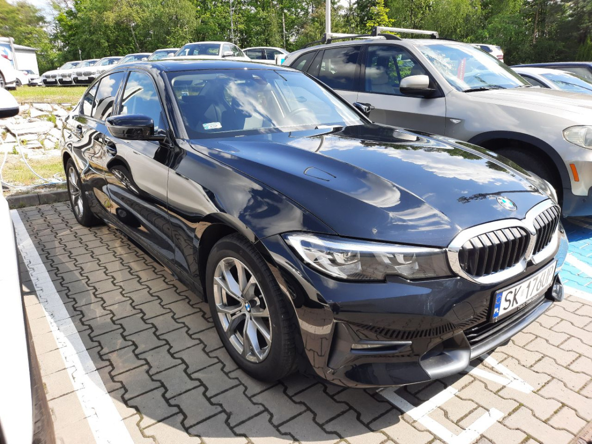 BMW 318 I SPORT LINE SEDAN - Sedanas: foto 1 BMW 318 I SPORT LINE SEDAN - Sedanas: foto 1