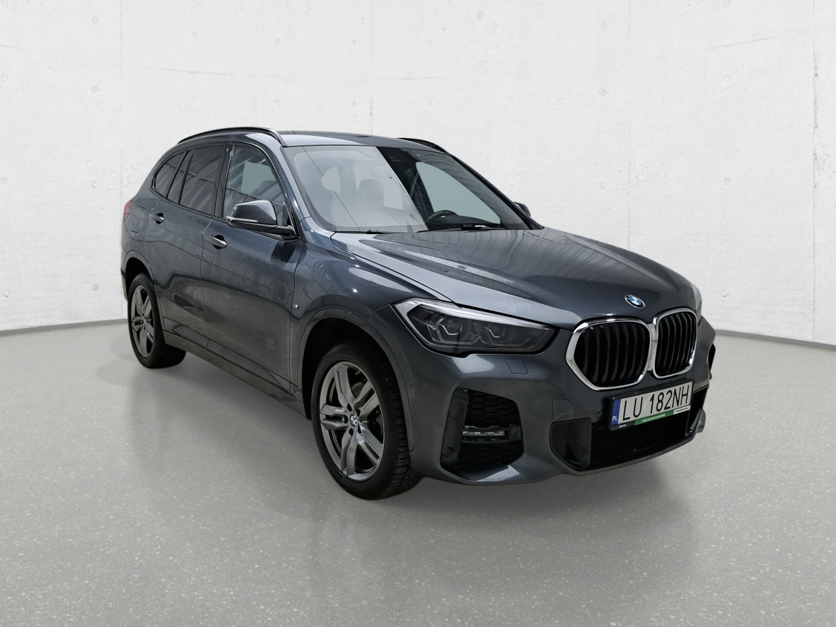 BMW X1 SDRIVE18I SUV - Visureigis: foto 1 BMW X1 SDRIVE18I SUV - Visureigis: foto 1