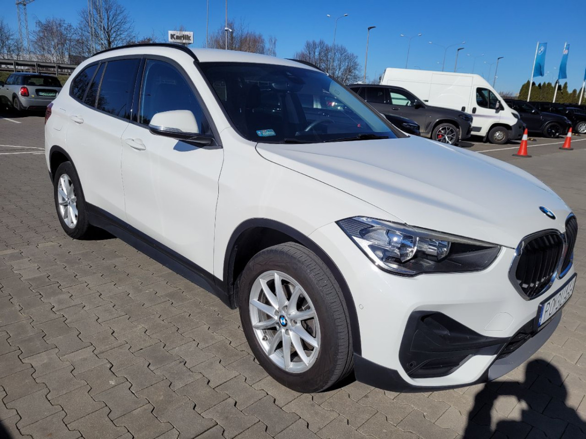BMW X1 SUV - Visureigis: foto 1 BMW X1 SUV - Visureigis: foto 1