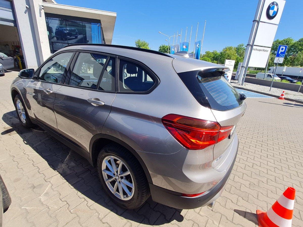 BMW X1 SUV - Visureigis: foto 4 BMW X1 SUV - Visureigis: foto 4