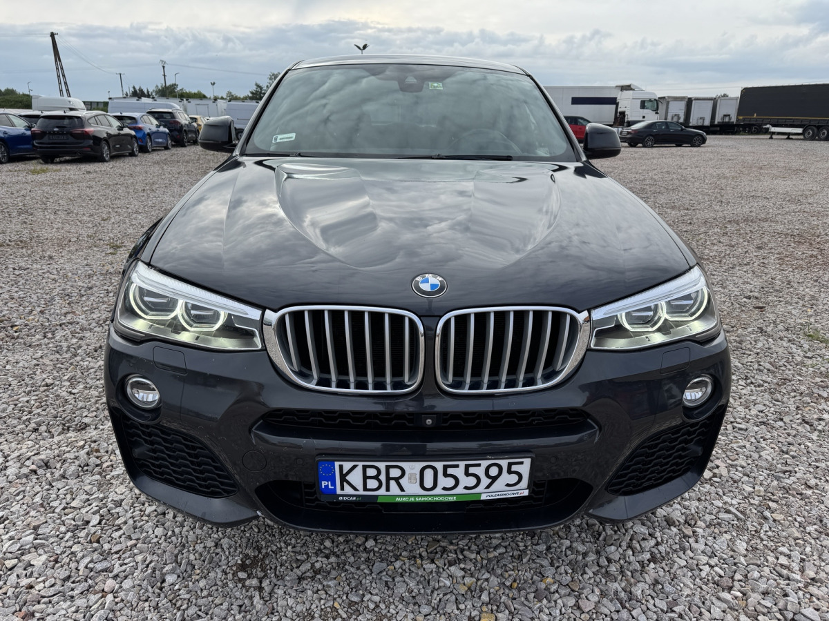 BMW X4 XDRIVE30D SUV - Visureigis: foto 2 BMW X4 XDRIVE30D SUV - Visureigis: foto 2
