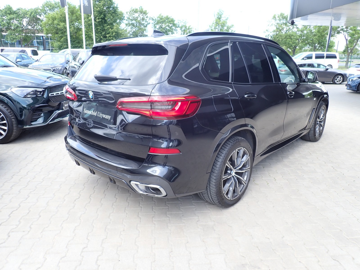 BMW X5 SUV - Visureigis: foto 3 BMW X5 SUV - Visureigis: foto 3