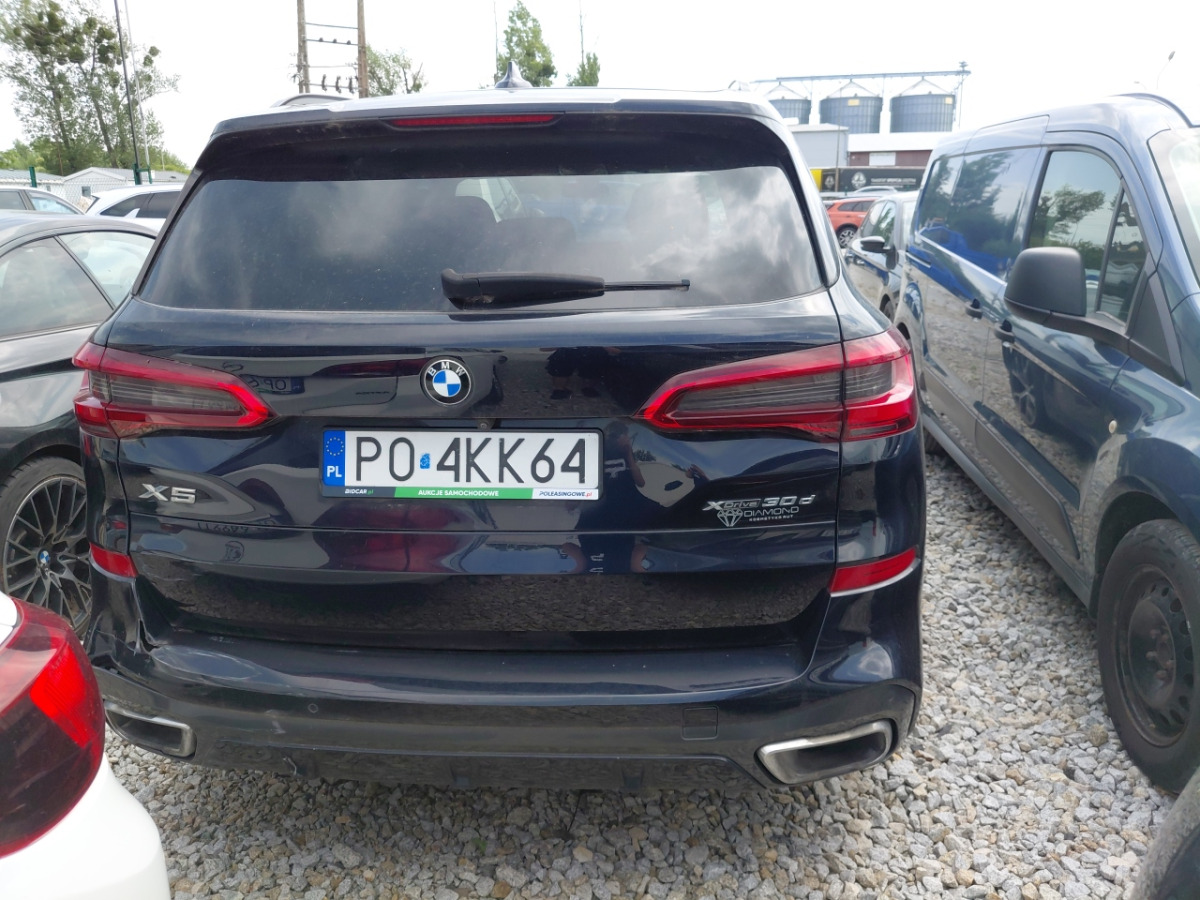 BMW X5 SUV - Visureigis: foto 5 BMW X5 SUV - Visureigis: foto 5