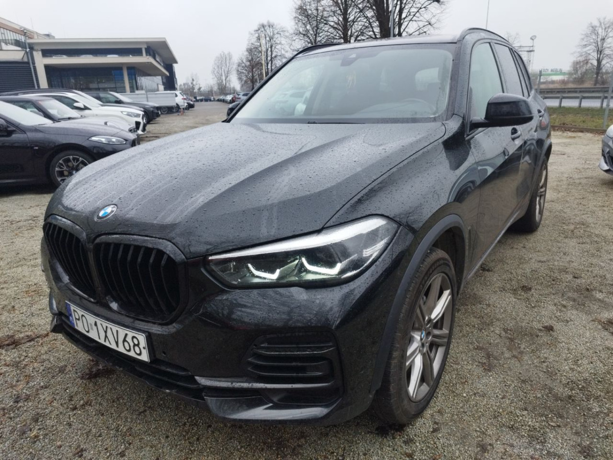 BMW X5 XDRIVE25D KOMBI - Lengvasis automobilis: foto 2 BMW X5 XDRIVE25D KOMBI - Lengvasis automobilis: foto 2