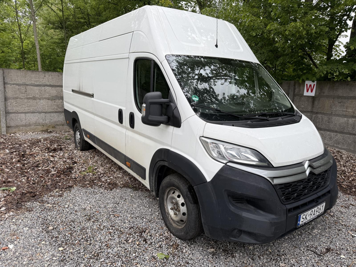 CITROEN JUMPER 2.0 BLUEHDI L4H3 FURGON BLASZAK - Krovininis mikroautobusas: foto 1 CITROEN JUMPER 2.0 BLUEHDI L4H3 FURGON BLASZAK - Krovininis mikroautobusas: foto 1