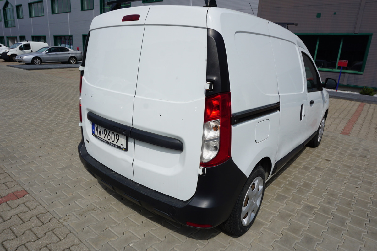 DACIA DOKKER FURGON BLASZAK - Krovininis mikroautobusas: foto 3 DACIA DOKKER FURGON BLASZAK - Krovininis mikroautobusas: foto 3