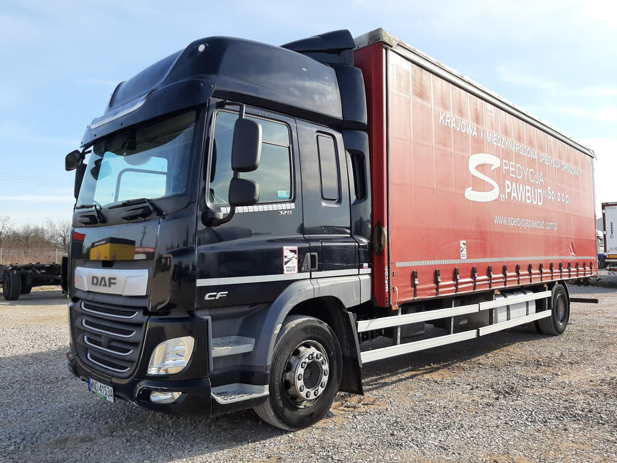 DAF CF 320 FA/ZSP SOLÓWKA - Tentinis sunkvežimis: foto 2 DAF CF 320 FA/ZSP SOLÓWKA - Tentinis sunkvežimis: foto 2