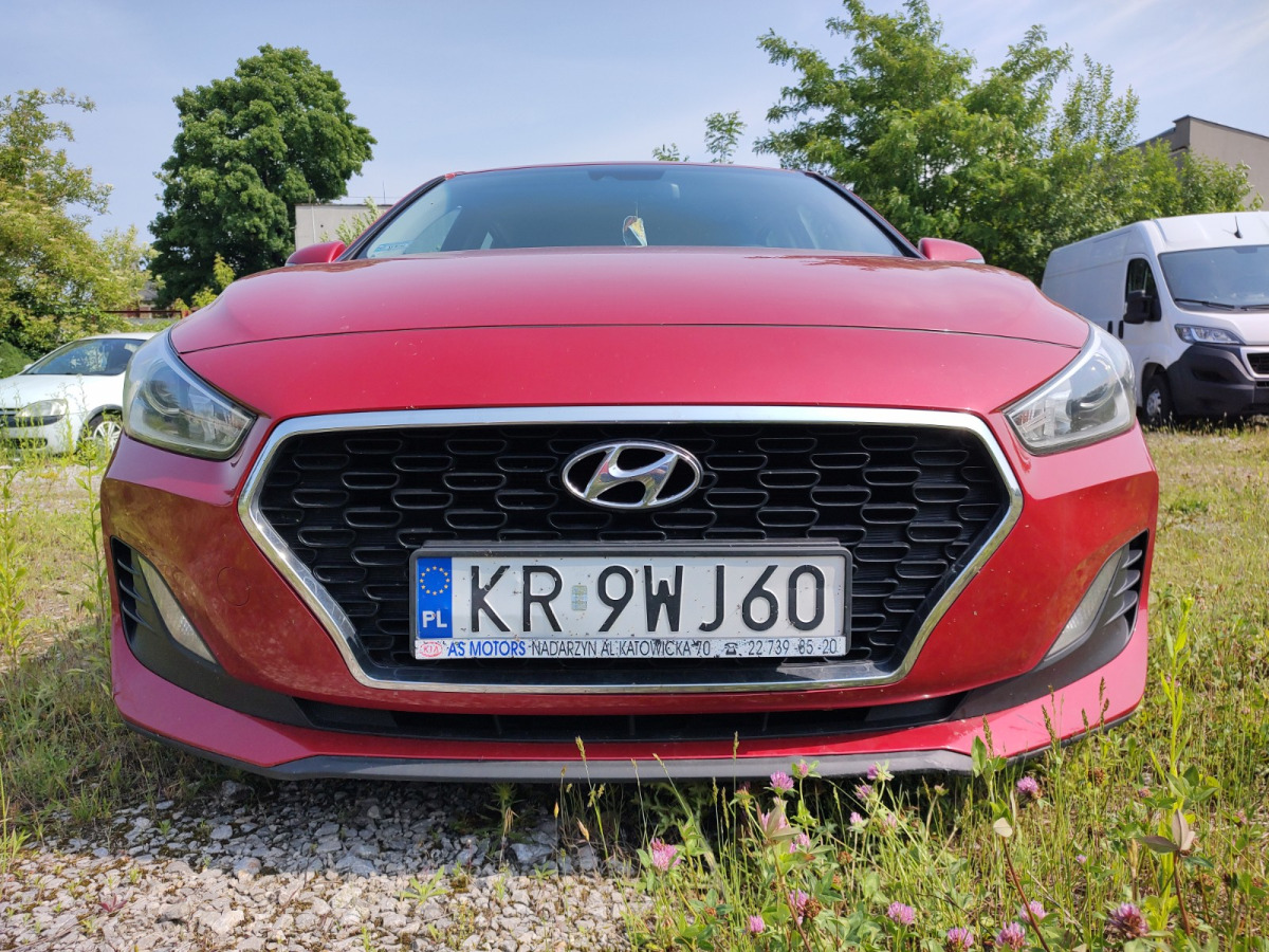 HYUNDAI I30 HATCHBACK - Hečbekas: foto 2 HYUNDAI I30 HATCHBACK - Hečbekas: foto 2