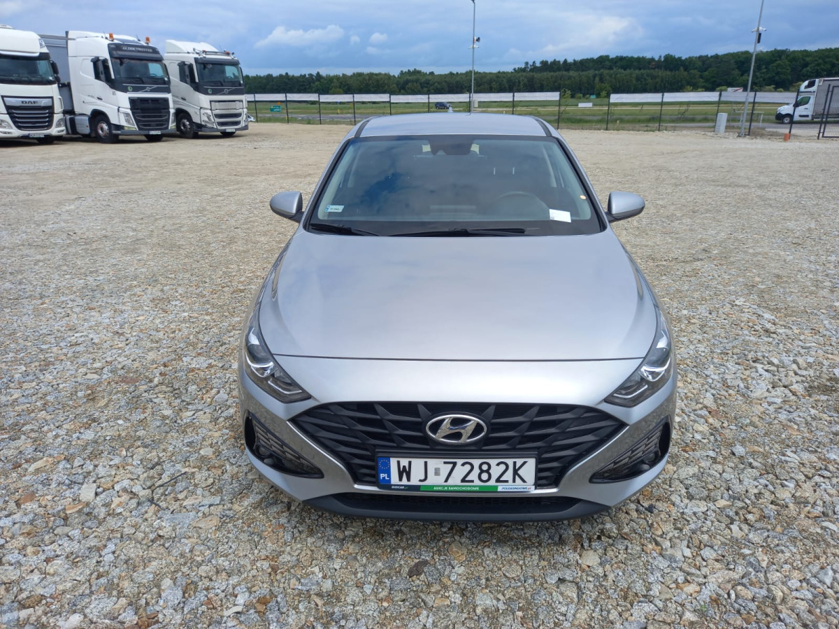 HYUNDAI I30 HATCHBACK - Hečbekas: foto 2 HYUNDAI I30 HATCHBACK - Hečbekas: foto 2