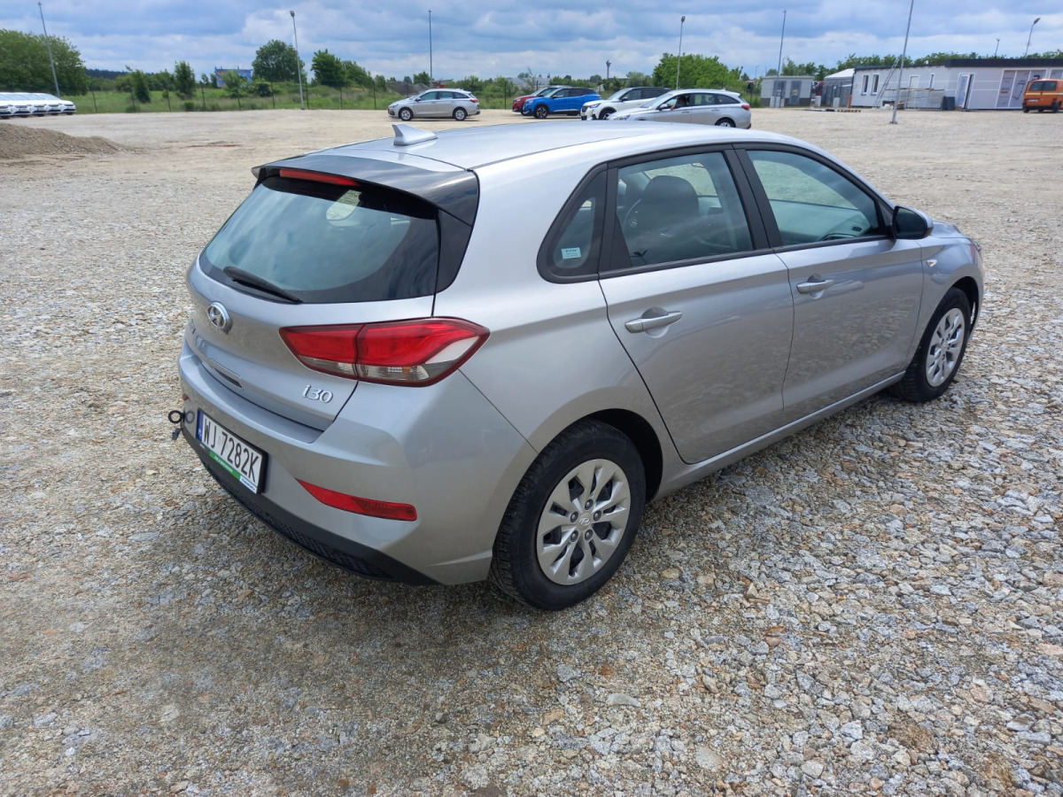 HYUNDAI I30 HATCHBACK - Hečbekas: foto 5 HYUNDAI I30 HATCHBACK - Hečbekas: foto 5