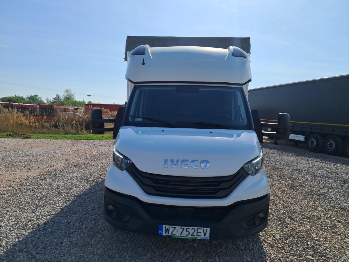 IVECO 35S18 PLANDEKA - Tentinis mikroautobusas: foto 2 IVECO 35S18 PLANDEKA - Tentinis mikroautobusas: foto 2