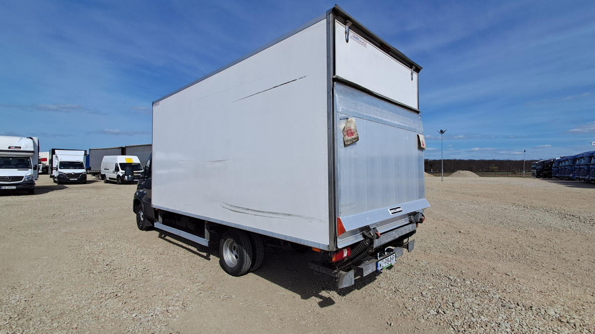 IVECO DAILY 50C18 KONTENER Z WINDĄ - Furgonas su krovinių dėže: foto 5 IVECO DAILY 50C18 KONTENER Z WINDĄ - Furgonas su krovinių dėže: foto 5