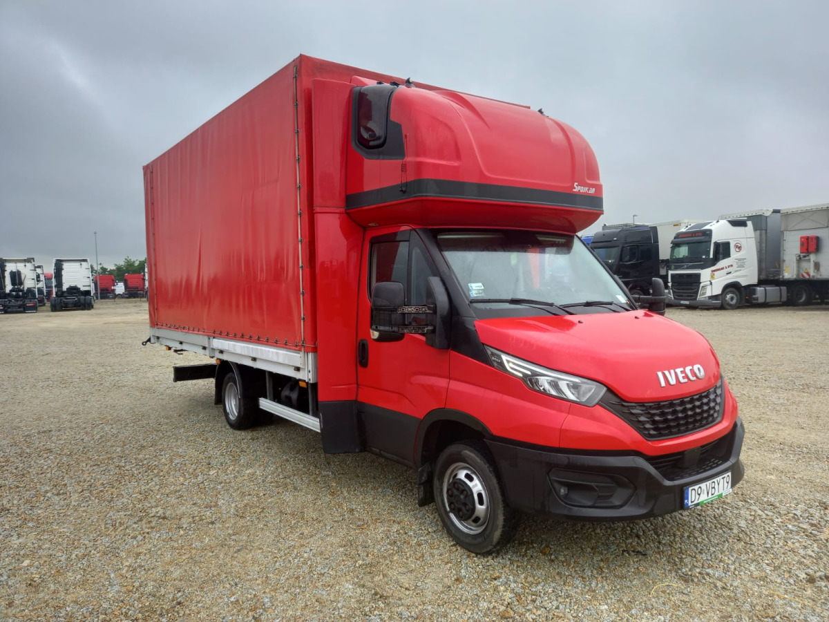 IVECO/JUSAM STANISŁAWJURKOWSKI 50C18/JU06 PLANDEKA - Tentinis mikroautobusas: foto 1 IVECO/JUSAM STANISŁAWJURKOWSKI 50C18/JU06 PLANDEKA - Tentinis mikroautobusas: foto 1