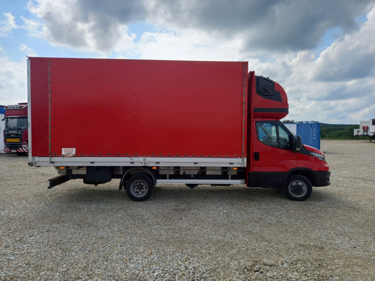 IVECO/JUSAM STANISŁAWJURKOWSKI 50C18/JU06 PLANDEKA - Tentinis mikroautobusas: foto 4 IVECO/JUSAM STANISŁAWJURKOWSKI 50C18/JU06 PLANDEKA - Tentinis mikroautobusas: foto 4